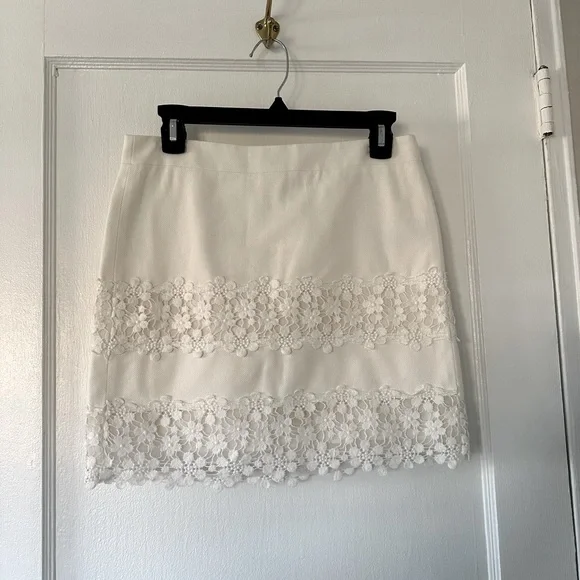 JCREW DAISY LACE MINI SKIRT 🤍 Size 0 - Picture 4 of 8
